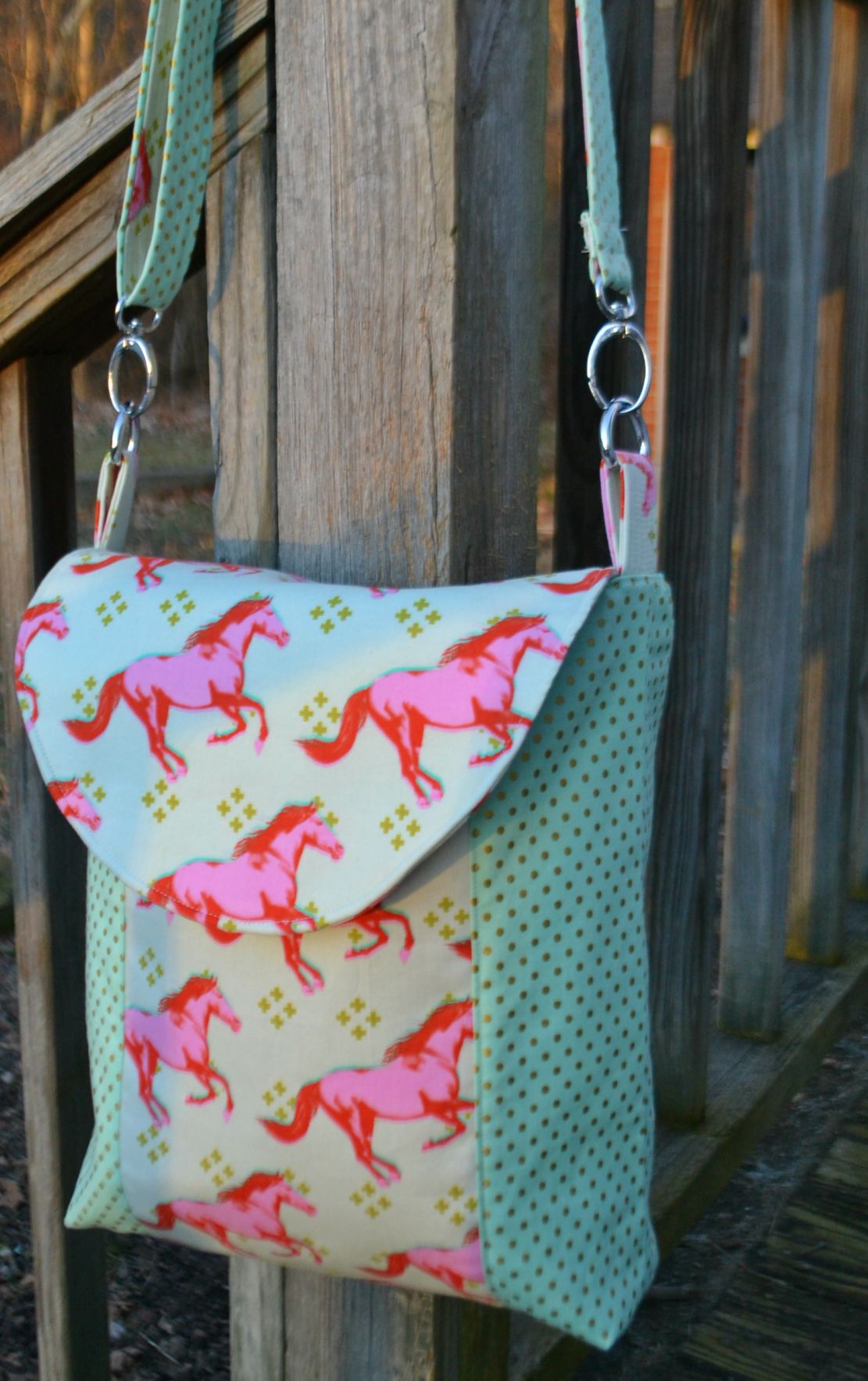 So Sew Easy Cross Body Bag Pattern Release! | Stoney Sews